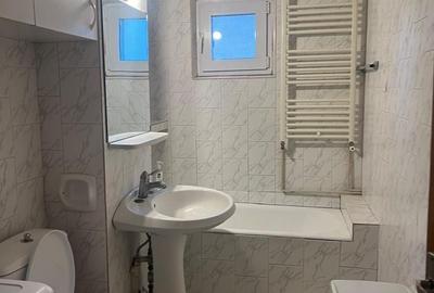 Apartament cu 3 camere decomandat în Buziașului - 5
