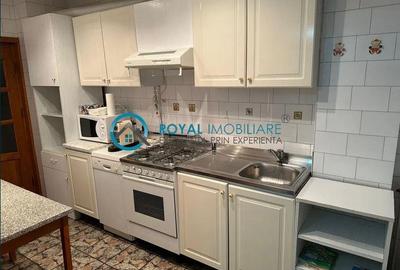 Royal imobiliare - Vanzare apartament 3 camere in zona Ultracentrala - 4