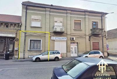 Casă cu 2 camere semidecomandat în Lugoj - 1