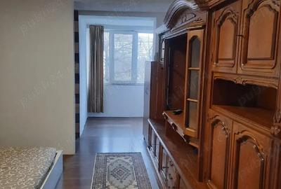 Garsonieră semidecomandată în Central - 1