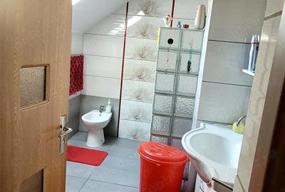 Casă cu Teren 120 Mp în Central - 4