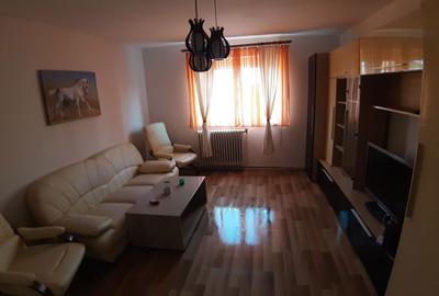 Apartament cu 2 camere decomandat în Gojdu - 2