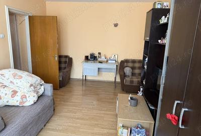 Garsonieră decomandată în Dristor - 2