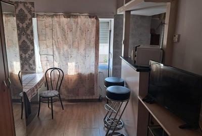 Garsoniera de vanzare | 22 mp | Calea Buziasului | Etaj 4 din 4