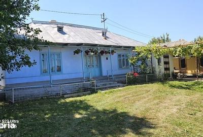 Casă cu 3 camere cu Teren 80 Mp în Central
