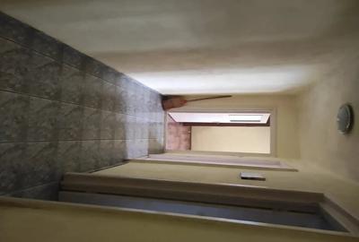 Apartament cu 4 camere semidecomandat în Central - 12