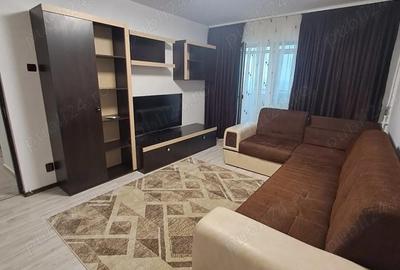 Apartament cu 3 camere decomandat în B-dul București - 4