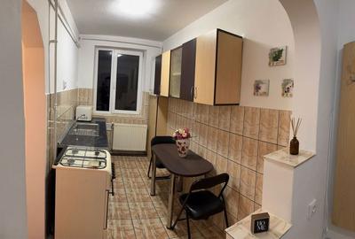 Apartament cu 2 camere decomandat în Central - 2