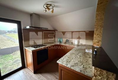 Casă cu 3 camere cu Teren 2500 Mp în Horodnic - 16