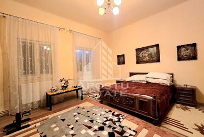 Casă cu 5 camere cu Teren 771 Mp în Bogdăneștilor - 3