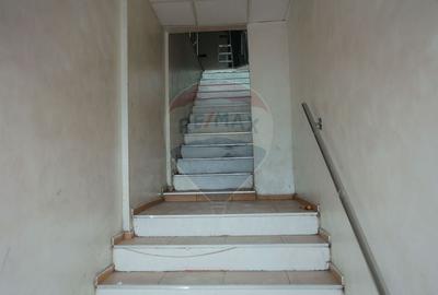 Spațiu comercial, de 281 mp, în Decebal - 13