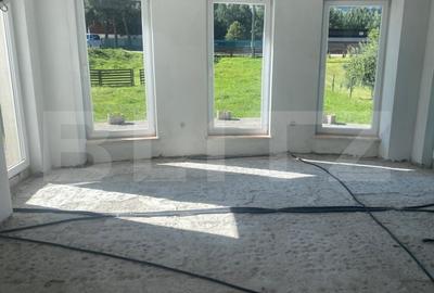 Casa de vanzare cu teren, in Pojorata, la sosea asfaltata - 6