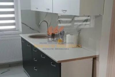 Apartament cu 2 camere decomandat în Trivale - 3