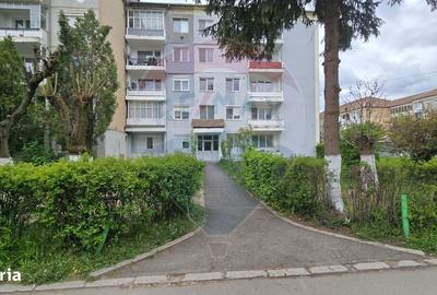 Apartament cu 3 camere în Central - 3