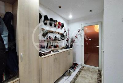 Apartament de vanzare cu 3 camere in zona Nufarul, Oradea - 12