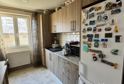 Apartament cu 3 camere decomandat în Central - 14