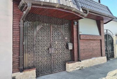 Casă cu Teren 114 Mp în Rahova - 1