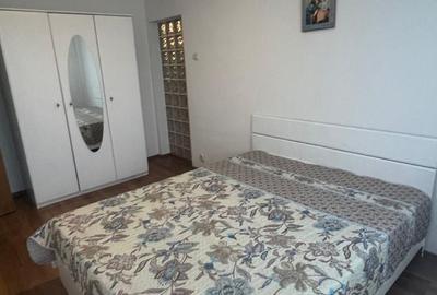 Apartament cu 3 camere semidecomandat, mobilat în Drumul Taberei - 11