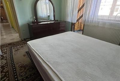 Apartament 3 camere, 2 bai, zona Casa de Cultura - 12