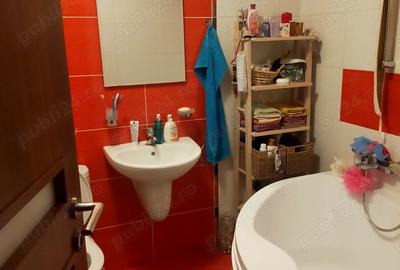 Vand Casa P+E+Pod , Bragadiru - 1