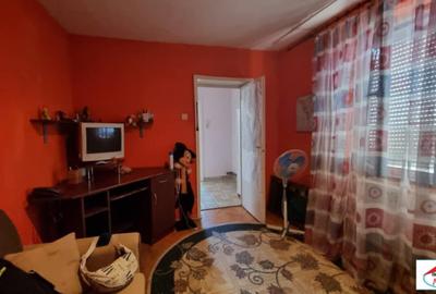 Apartament de vanzare , 2 camere + balcon. 50 mp - 5