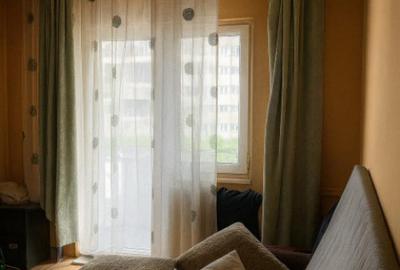 Apartament 2 camere et.1 zona Rogerius