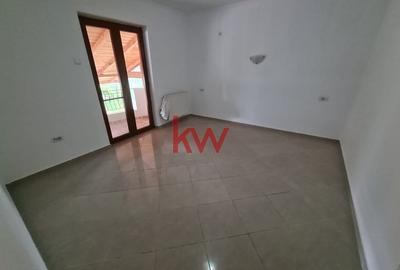 Etaj de vila, spatiu comercial sau de birouri, pentru cabinete, magazine etc - 2