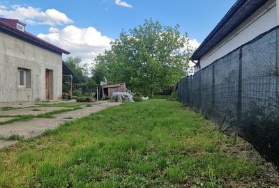 Casă cu 5 camere cu Teren 900 Mp în Tunari - 1