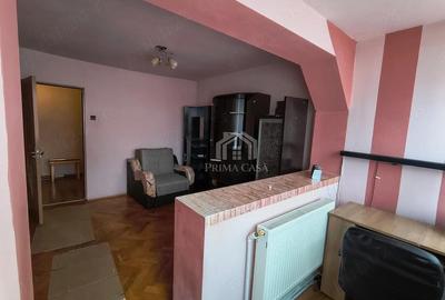 Apartament cu 2 camere decomandat în Micro 5 - 2