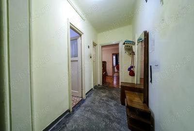 Apartament 3 camere centru Piatra Neamt - 9