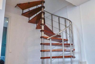 Vând duplex etajul 4 și 5 zona Trocadero - 11