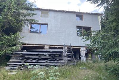 Casă cu 4 camere în Băișoara - 1