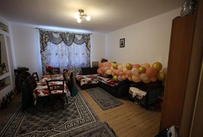 Casă cu 4 camere în Lalașinț - 4