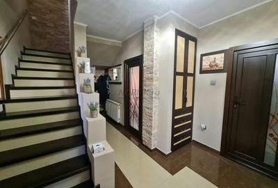 Casă individuală cu 6 camere cu Piscina în Domnești - 9