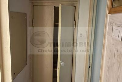APARTAMENT 1 CAM DECOMANDAT PODU DE FIER ET 2 DIN 4 LIBER - 2