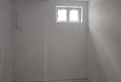 Spațiu comercial, de 250 mp, în Militari - 2