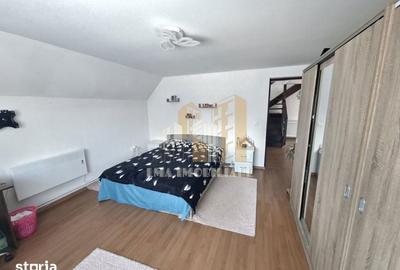 Casă cu 6 camere cu Teren 720 Mp în Bran