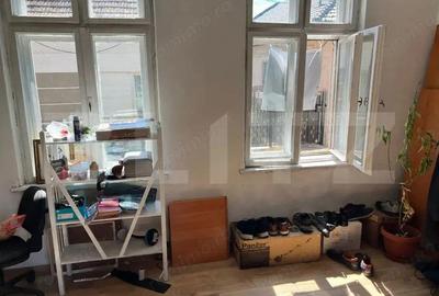 Casa de vanzare, cu 4 camere, 103 mp, zona semicentrala - 4