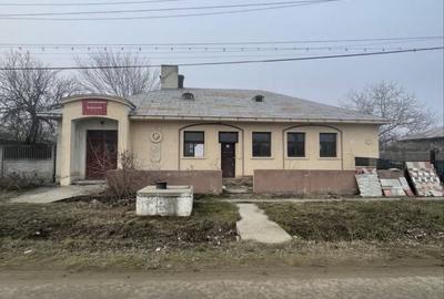 Casă cu 4 camere în Nămoloasa - 2