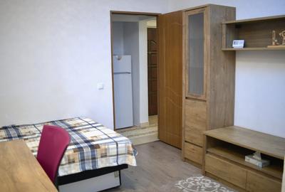 🏢 Apartament 2 Camere Decomandat | Mutare Imediată | Zona Nicolina-Central - 5