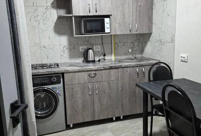 Garsonieră decomandată în Complex Studențesc