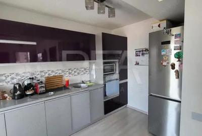 Apartament 3 Camere - Zona Trapezului - 17