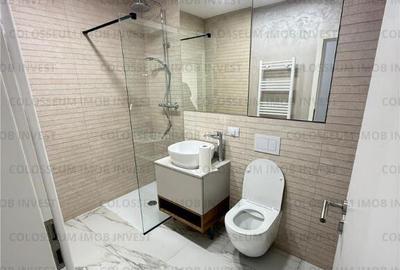 Apartament cu 3 camere decomandat în Tractorul - 7