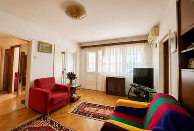 Apartament cu 4 camere decomandat, mobilat în P-ța Romană - 13