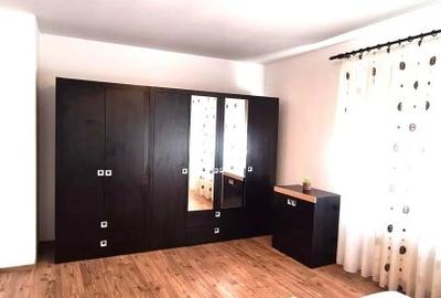 Apartament cu 2 camere decomandat în 13 Septembrie - 3