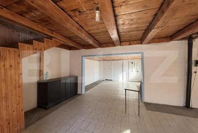 Spațiu comercial, de 330 mp, în Central - 9