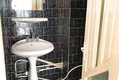 Apartament 3 camere - 12