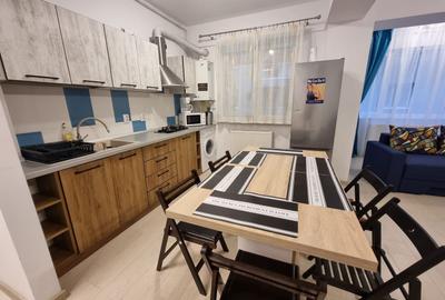 La 2 minute de mare, doua camere decomandate. - 11