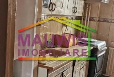 Apartament cu 4 camere decomandat în Iancului