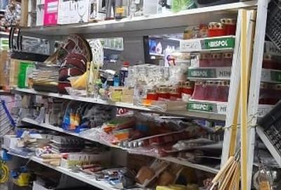 Spațiu comercial plus o vila - 3